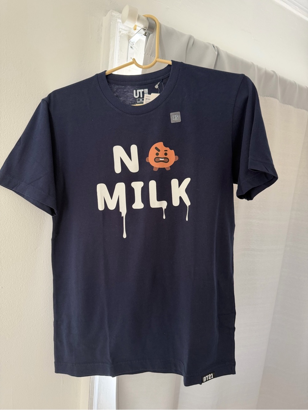Uniqlo BT21 Shooky Shirt